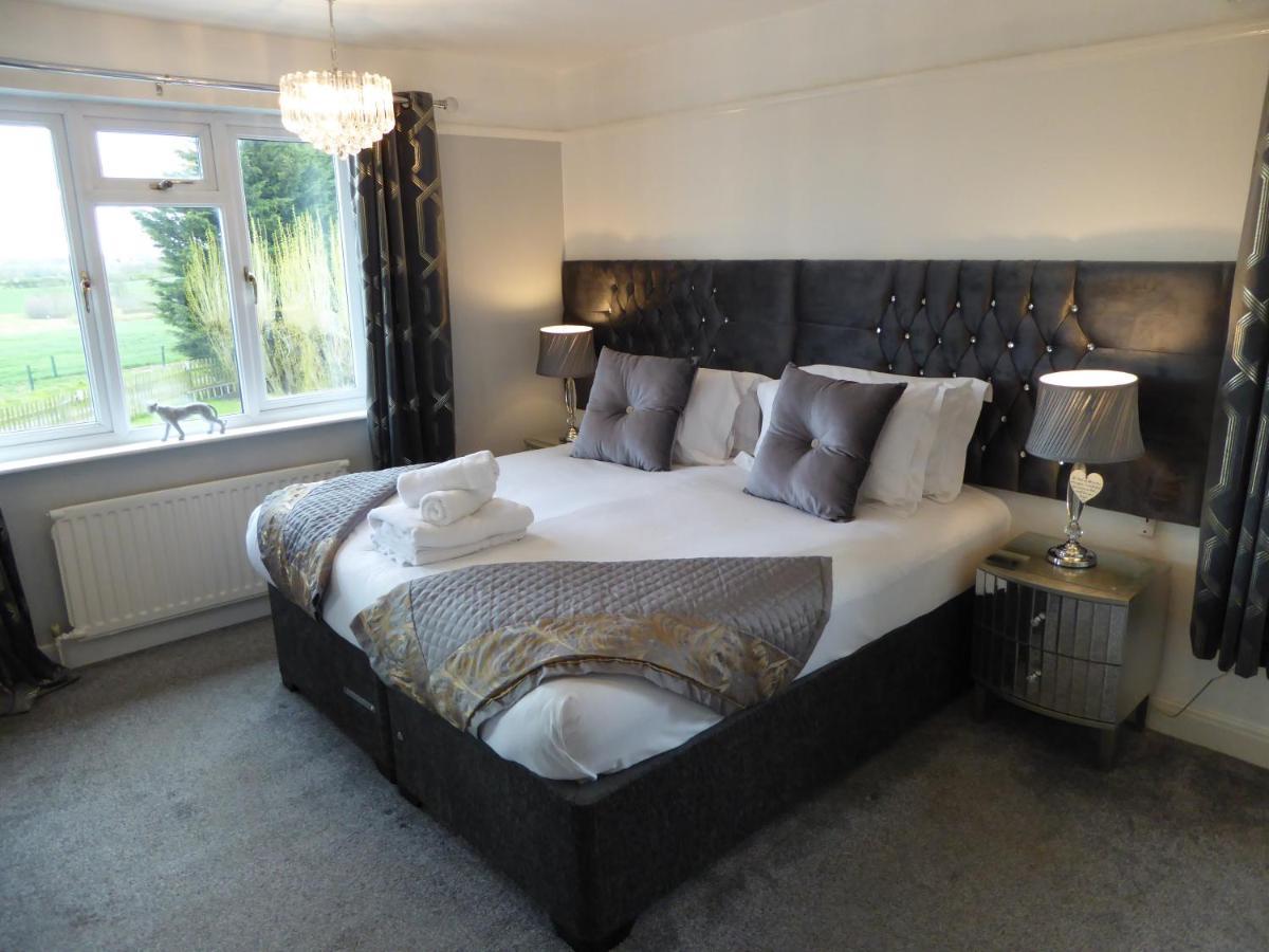 South View Country House Sleeps 12 - Hot Tub - Views Henley-in-Arden エクステリア 写真