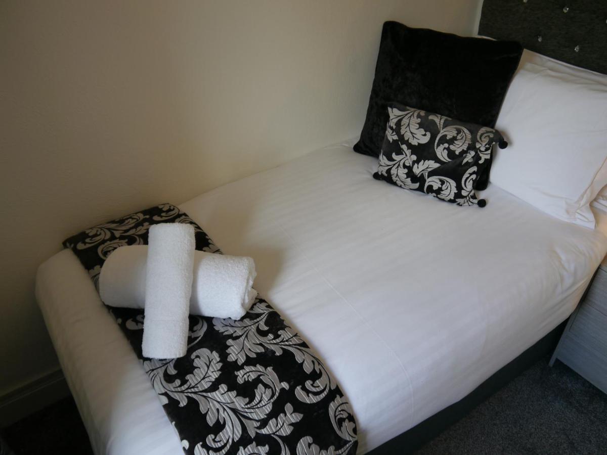 South View Country House Sleeps 12 - Hot Tub - Views Henley-in-Arden エクステリア 写真