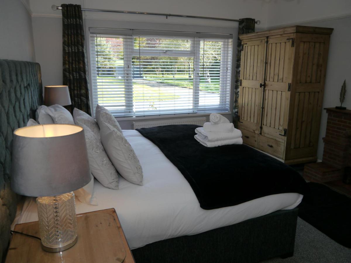 South View Country House Sleeps 12 - Hot Tub - Views Henley-in-Arden エクステリア 写真