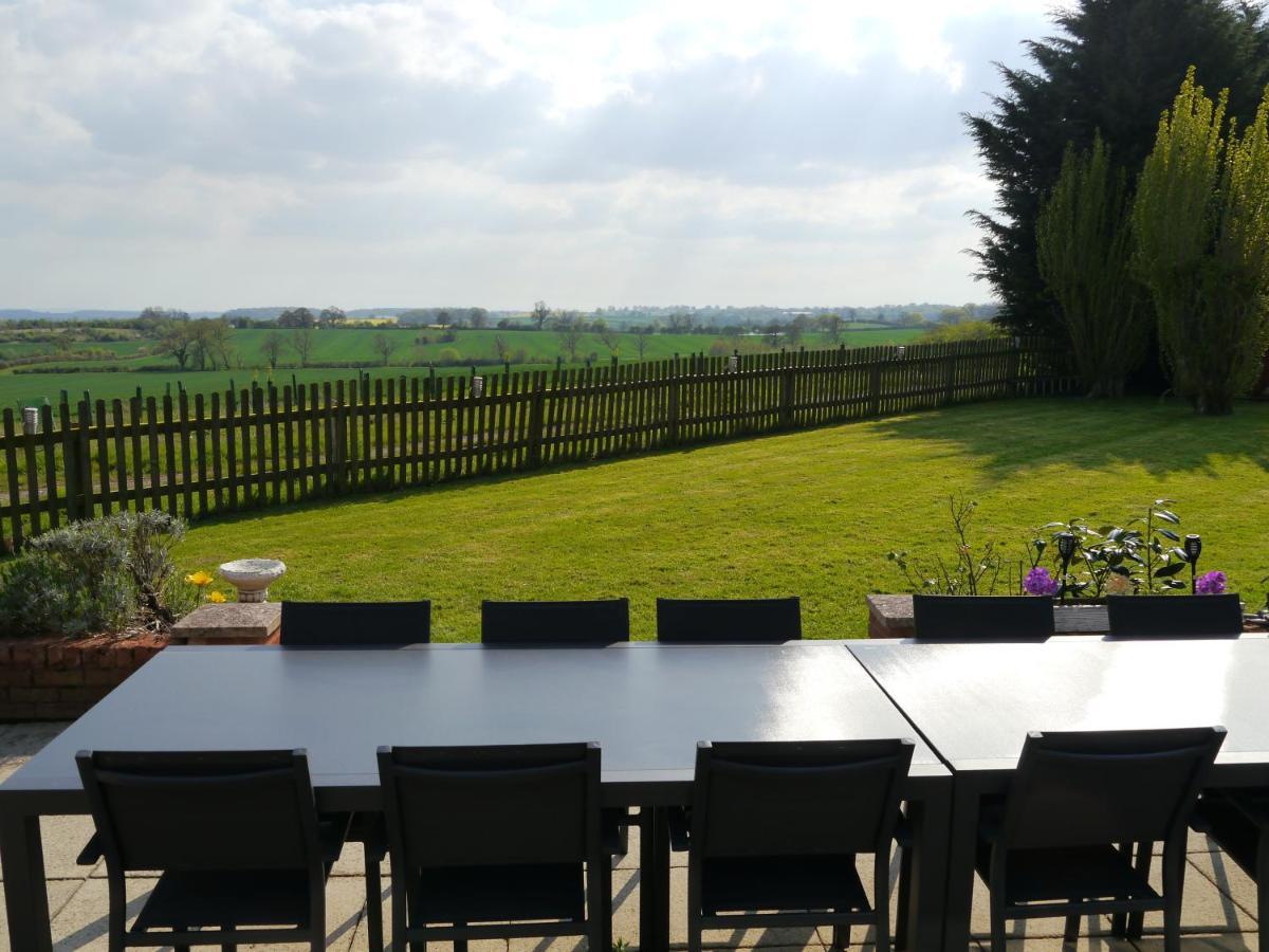 South View Country House Sleeps 12 - Hot Tub - Views Henley-in-Arden エクステリア 写真