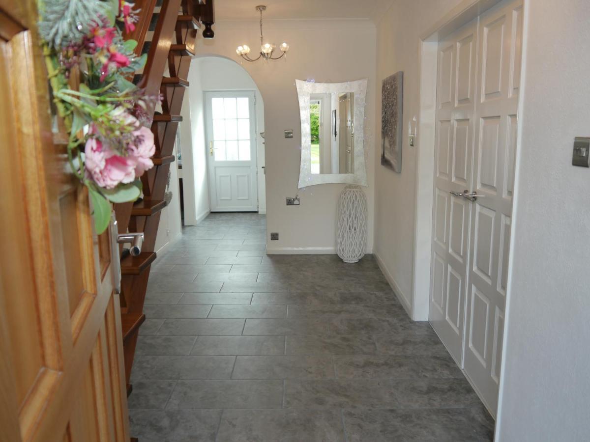 South View Country House Sleeps 12 - Hot Tub - Views Henley-in-Arden エクステリア 写真